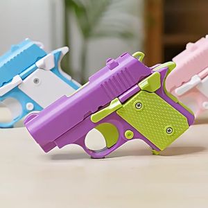toy factory 3D Gravity Carrot Gun Fidget Toy Cartoon Plastic Carrot Toy Stress Relief Toy Kids Gift
