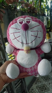 Gấu bông Doraemon sọc hồng 30cm