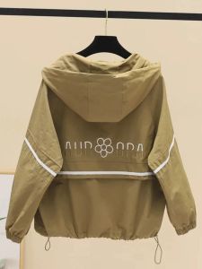 Fancy Hooded Loose Short Jacket Stylish Niche Style Early Autumn Outdoor Jacket Coat Female Spring & Fall Trench Coat