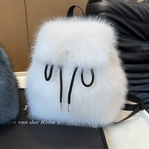 SEA YADOU  กระเป๋าเป้สะพายหลังขนสุนัขจิ้งจอกเทียมแบบใหม่กระเป๋าเป้สะพายหลังแบบลำลองสำหรับผู้หญิง