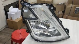 J111S14 HEAD LAMP VOLVO FMX V5 VERSON 5 LORRY TRUCK 23752821 23752823 HEAD LIGHT