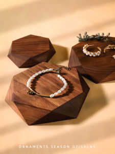 Solid Wood Jewelry Tray Bracelet Display Stand Wooden Ornaments Hand Chain Showcase Photography Props Elegant Fashion Accessory