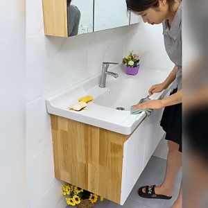 Punch Free Soap Holder with Lid | Wall Mounted Soap Case