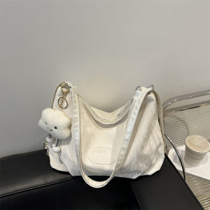 กระเป๋าถือผู้หญิงแบบสะพายข้างความจุขนาดใหญ่สไตล์เกาหลีสำหรับผู้ใช้งานในออฟฟิศ กระเป๋าสะพายข้างแบบลำลอง