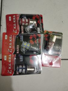 lampu led rem stop 13 mata belakang strobo flash  kedip  bohlam  rem led. motor  mobil. kakai 2 dc 12vl