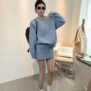 Bộ Đồ Hai Mảnh Dày in Chữ 3D Phong Cách Hàn Quốc Áo Len Và Chân Váy Ngắn Thời Trang Mùa Đông Mới Cho Nữ