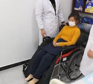 ผ้ายกตัวผู้ป่วยติดเตียง เปลยกตัว ถูกสุด คาดเข็มขัดนิรภัย สลิงช่วยยกเตียง สำหรับผู้สูงอายุ แผ่นเคลื่อนย้ายพยาบาล