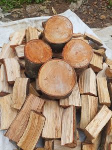 Kayu Bakar Rambutan Dan Dukuh 1kg Kering Murah Smoke Wood Chips Pellet Premium Quality.