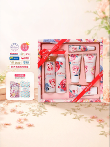 Cath Kidston | Bộ Quà Tặng Chăm Sóc Tắm và Cơ Thể