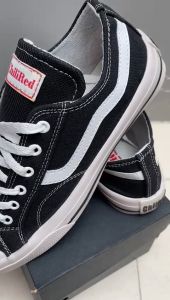 Sepatu Kanvas Pria Sneakers Sekolah Hitam Sol Rubber Karet Lentur