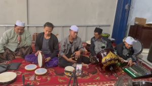 Hadroh 1 Set Lengkap: Peralatan Ibadah & Alat Ibadah Hadroh