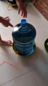 Alat Angkat Galon Double Handle Pengangkat Galon Anti Patah Praktis Pengangkat Galon Air Super Kuat