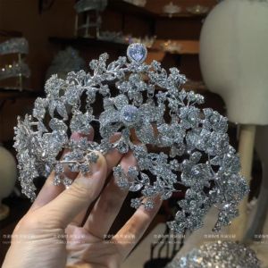 Elegant Designer Crown Hair Accessory Wedding Styling Makeup Matching Photography Studio Fresh out Fashion Jewelry