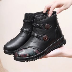 YuanLan Big Size 43 Genuine Leather Womens Boots Luxury Fur Shoe Women Bohemian Floral Big Black Booties Ankle Boots Ladies Plush Shoes