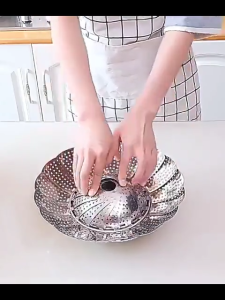 Khay Hấp Inox Vỉ Hấp 3 Chân Có Móc Nhấc Điều Chỉnh Độ Mở Phù Hợp Mọi Loại Nồi Hấp -RA888