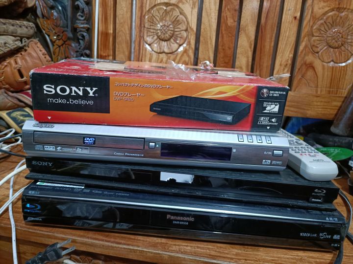 DVD tape player JAPAN SURPLUS need ng transformer or AVR 110 Volts only