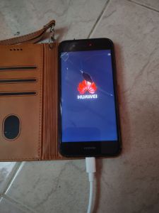 [preloved not working phone] Huawei Nova 2 4/64gb