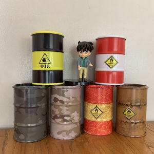 Iron Mini Oil Drum Model Chemistry Oil Drum Model Car Model Desktop Decoration Storage Box War Games Scene Model for Boys Gifts