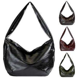 Woman Retro Rivet Shoulder Bag PU Leather Trendy Underarm Bag Large Capacity Vintage Casual Handbag Commute Bag