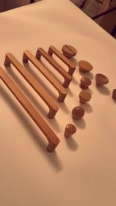 Simple Creative Wooden Handle Japanese Closet Cabinet Drawer Handle Round Single Hole Cabinet Door Wooden Pull Furniture Hardware Accessories