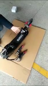 Skuter listrik lipat 10 inci dengan masa pakai baterai 35km