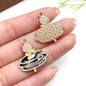 5/8 ชิ้นหยดทาสีโครงกระดูกสีชมพูฮาโลวีนชุด (1 ชิ้นต่อการออกแบบ) - เหมาะสําหรับเครื่องประดับทําด้วยมือ Crafting