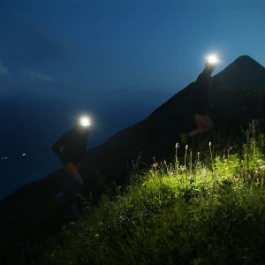 DJI Osmo Action 5 Pro Subject Tracking 32x Slow Motion 13.5-Stop Dynamic Range Waterproof up to 20m 1/1.3-inch CMOS 4K 120fps Ultra clear picture quality