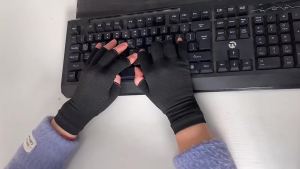 1 Pair Compression Arthritis Gloves Half Finger Quick Dry Breathable Wrist Guard Women Men Pain Relief Hand Rest