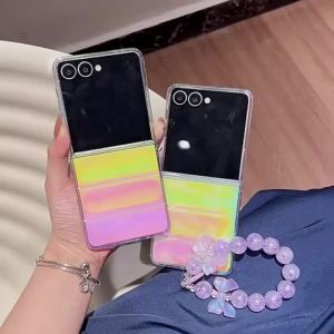 Luxury Gradient Laser Phone Case Wrist Chain Bracelet for Samsung Galaxy Z Flip 7 6 5 3 4 ZFlip7 ZFlip6 Shockproof Hard Cover