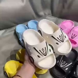 รองเท้าแตะเด็กชาย ธรรมดา รองเท้าเด็ก จะเรืองแสง สมัย ของขวัญสําหรับเด็ก