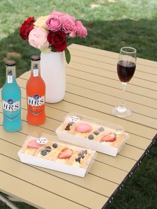 KENNA โต๊ะแคมป์ปิ้ง โต๊ะพับแคมปิ้ง โต๊ะสนาม โต๊ะพับอลูมิเนียม โต๊ะพับได้ โต๊ะอเนกประสงค์ แบบพกพา พกพาสะดวก โต๊ะ 5 เหรียญ