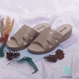 Gaozhan Official Sandal Wedges Slip On Ringan Nyaman Anti Slip Tidak Licin Terbaru Goh 047 Cream Sandal Slop Santai Casual