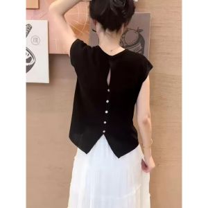 Áo Thun Đen Cổ Tròn Dây Kéo Rộng