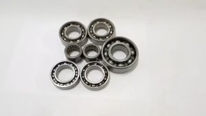 ลูกปืนเครื่อชุดใหญ่ Suzuki RC100 ลูกปืนเครื่อง 7 ตลับ ซูซูกิ อาร์ซี100 สินค้าได้ตามรูปไม่ซื้อเพิ่ม ลูกปืนรอบจัด ลูกปืนเครื่องชุด ชุดลูกปืนเครื่อง