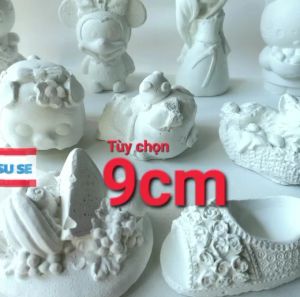 Tượng thạch cao cho bé tô màu - cao khoảng 9 cm. Sản phẩm không bao gồm màu.