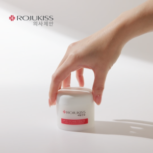 โรจูคิส ไฟโต-เรตินอล เฟิร์ม&สมูท ครีม 50 มล. Rojukiss Phyto-Retinol Firm & Smooth Cream 50 ml
