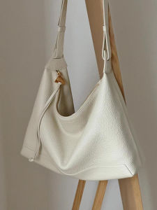 New Arrival Large Capacity Womens Commuter Hobo Tote Bag Shoulder Crossbody Bag Soft Leather Zipper Closure Casual Style