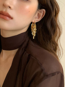 Fashionable Long Tassel Earrings Gold Plated Metal Alloy Slimming Face Effect Elegant Lightweight Cluster Post Studs for Women