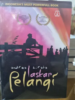 laskar pelangi By Andrea hirata