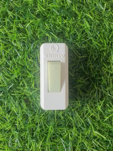 1 công tắc quả nhót OMINSU 5A-250V
