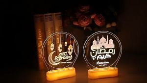 Lampu 3D Acrylic Kaligrafi Ramadan Unik 3 Warna LED untuk Kamar Tidur Dekorasi Kado Akrilik Estetik