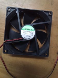 Quạt thông gió tủ điện 24 VDC Kt 9x9x2.5 Cm