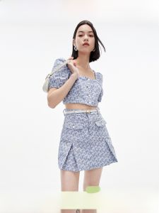 Vero Moda | Casual Easy-match Denim Short Top Squared Collar and Waist-baring Short Sleeve