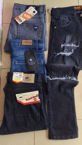 CELANA JEANS PANJANG PRIA MODEL SOBEK LUTUT