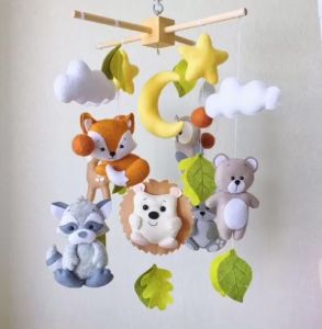 Treo nôi kích thích thị giác cho trẻ sơ sinh từ 0 - 6 th { Miễn phí thêu tên bé} Mẫu 1