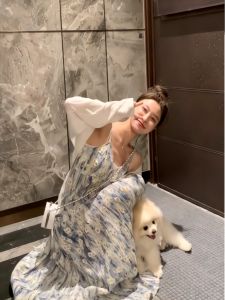 Váy Mùa Hè Hoa Kiểu Pháp Hở Lưng Cho Nữ Váy Dài Chữ a Cạp Cao Không Tay Váy Midi Ngọt Ngào Chất Liệu Polyester