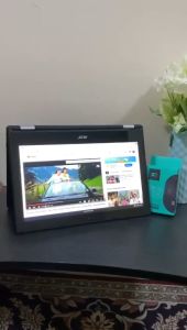 ultra slim touch and flip  laptop(chromebook) play store for students and small business hb cam