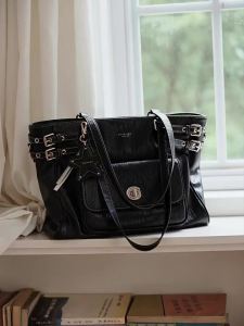CHIO‘2ND | Large Capacity Retro Black Motorcycle Style Tote Bag