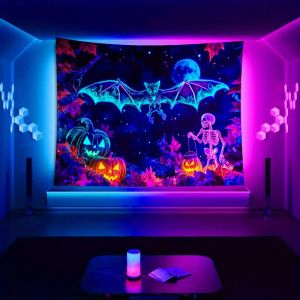 VIKAMA Halloween Glow-in-the-Dark Tapestry Bat Pumpkin Skull Bedroom Party Decoration Dark Style Wall Decoration