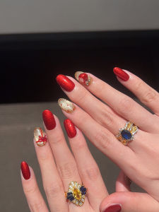 Red Cats Eye Flashing Nail Tips Winter Autumn Wearable Nail Art New Years Elegant High-End Design  Sugar Nail Art